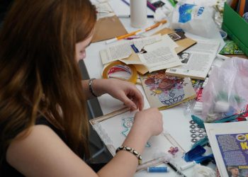 ARUCAD’da düzenlenen Posta Sanatı Atölyesi tamamlandı