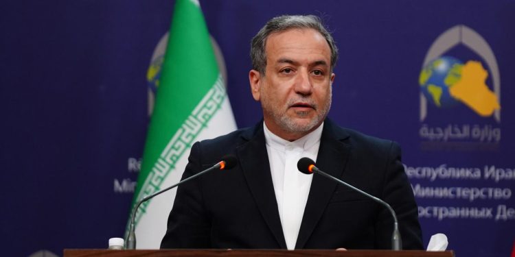 İran Dışişleri Bakanı Arakçi: Müzakerelerde ülkenin çıkarlarını güvence altına almalıyız