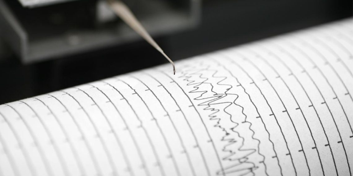 Girit’te 5,7 büyüklüğünde deprem