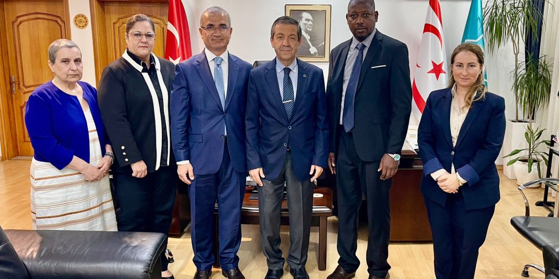 Dışişleri Bakanı Ertuğruloğlu, IPHRC Başkanı Dr. Guida’yı kabul etti