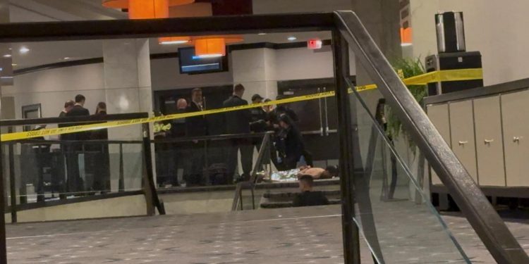 Trump’ın katıldığı yemekteki silahlı saldırının şüphelisinin kimliği tespit edildi