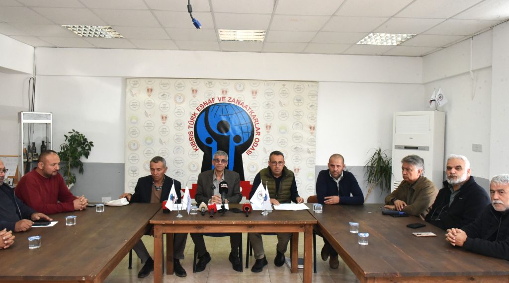 Kasaplar Birliği, etin kasaplara karkas olarak dağıtılmasını ve karkas et ithal edilmesine olanak sağlanmasını talep etti