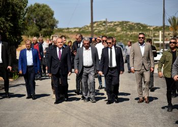 Üstel, Sadrazamköy ile Çatalköy-Değirmenlik yolunda incelemede bulundu