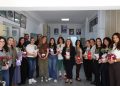 İskele Belediyesi, annelere, saksıda zeytin ağacı armağan ediyor