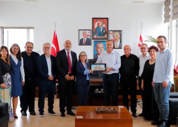 Uluçay, Adana Büyükşehir Belediyesi heyetini kabul etti