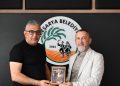Kıbrıs Türk Halk Dansları Federasyonu Başkanı Kadirağa, Mesarya Belediye Başkanı Latif’i ziyaret etti