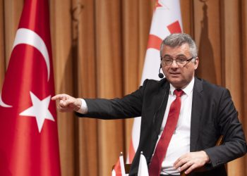 Erhürman: (GKRY) Kıbrıs Türk halkının eşitlik, güvenlik ve egemenlik haklarını tanıyan bir anlaşmaya varsa biz çözüme varız