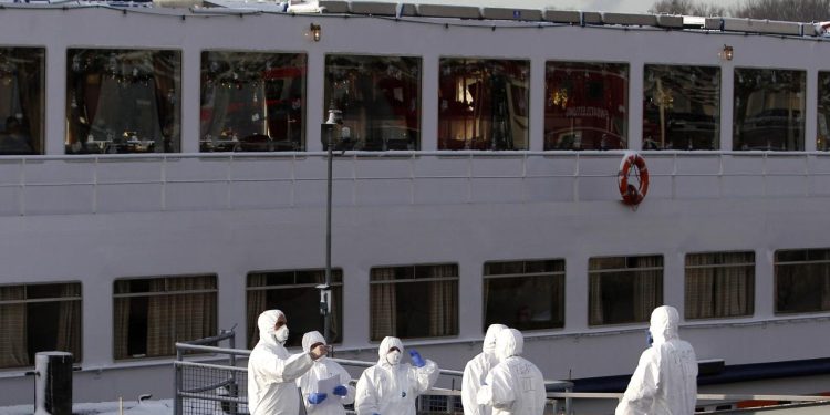 Kruvaziyerde norovirüs alarmı: 1700’den fazla yolcu karantinaya alındı