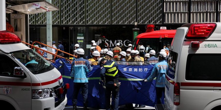 Tokyo’da AVM’ye yabancı madde püskürtmesi sonucu 19 kişi hastaneye kaldırıldı