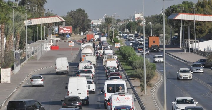 Araç ruhsatı ve ehliyet harçlarına zam