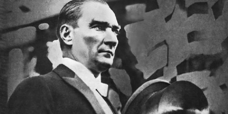 19 Mayıs Atatürk’ü Anma, Gençlik ve Spor Bayramı kutlanıyor