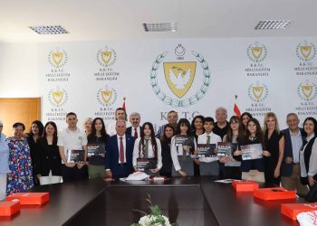 Ortaokul ve Liseler arası 6. Kısa Öykü Yarışması’nın ödülleri sahiplerini buldu