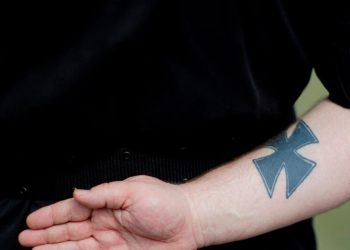 Almanya’da neo-Nazi gruplarına polis baskını