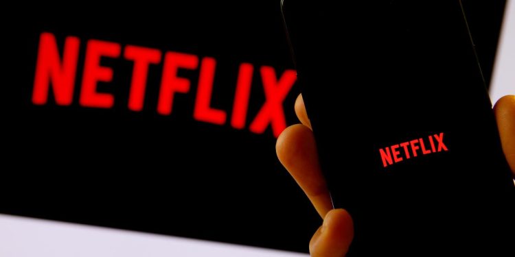Netflix’e dava: Bağımlılık için tasarlanıyor, çocukların verileri kar amacıyla toplanıyor