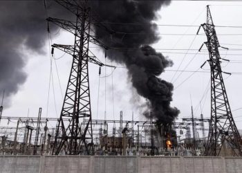 Ukrayna: Rusya, biri “Oreşnik” olmak üzere 90 füze ve 600 SİHA ile saldırı düzenledi