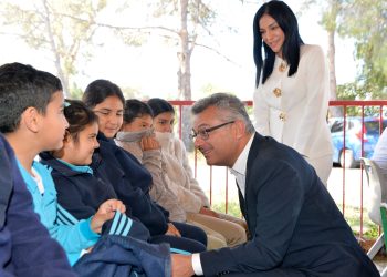 Erhürman, Yeşilyurt Özel Eğitim ve İş Eğitim Okulu’nu ziyaret etti