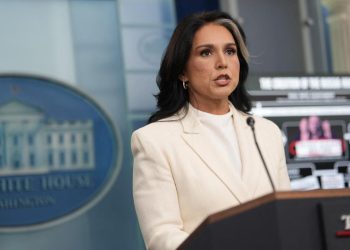 ABD İstihbarat Direktörü Gabbard istifasını sundu