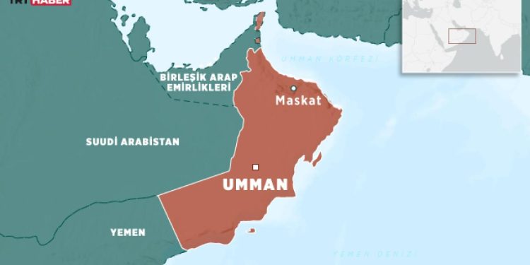 Hindistan bayraklı bir gemi Umman açıklarında saldırıya uğradı