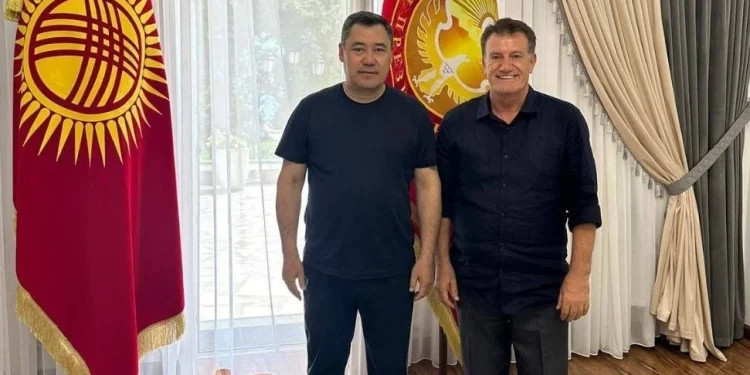 Arıklı: Japarov, Kırgızistan’ın kaderini değiştiren adam olarak tarihe geçecek