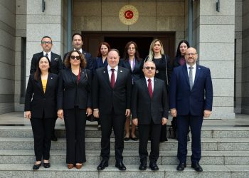 Öztürkler, Bakü’de Türkiye Büyükelçiliği ve KKTC Temsilciliği’ni ziyaret etti