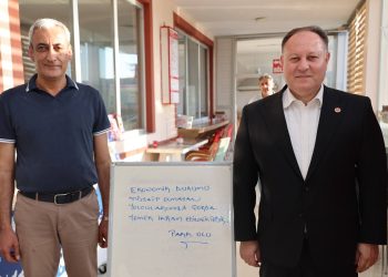 Meclis Başkanı Öztürkler, Adıyaman’da karşılaştığı anlamlı tabelayı paylaştı