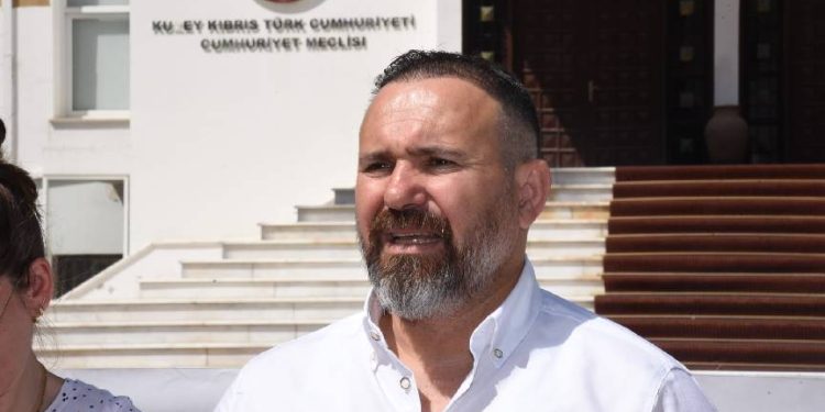 KTAMS: Hükümet hayat pahalılığı ödeneğini kısmaya çalışıyor