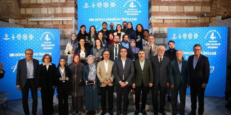 YTB’den “Bir Dünya Edebiyat Ödülleri” yarışması