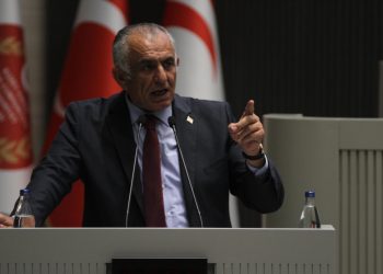 Çavuşoğlu: Eleştiriler kıskançlık noktasına geldi