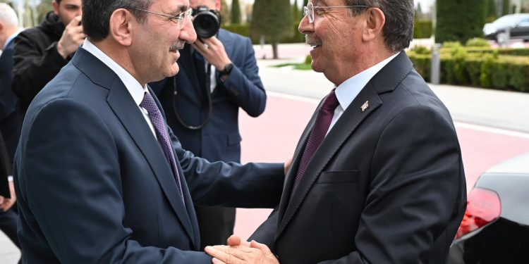 Başbakan Üstel, Ankara’da Yılmaz ve Güler ile bir araya geldi