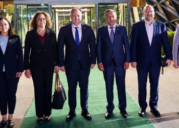 Öztürkler, İİT Parlamento Birliği Konferansı için Bakü’de