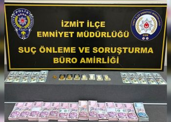 Kuyumcuları düşük ayarlı altınla dolandırmaya çalışan 2 şüpheli yakalandı