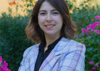 DAÜ Öğretim Üyesi Gezer, beslenme ve diyetetik alanında ilk Kıbrıslı Türk profesör oldu