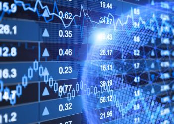Fitch, küresel ekonomik büyüme tahminini düşürdü