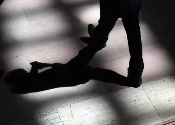 Sahte pilot, gizli servet: Evinden servet çıkan eski CIA ajanı tutuklandı
