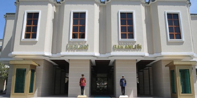 Van Saray Belediye Başkanı Acar hakkında soruşturma izni verildi