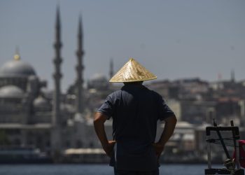 Türkiye’nin üç büyük kentinde sıcak hava dalgaları artıyor
