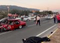 Balıkesir’de iki otomobil çarpıştı: 2 kişi öldü, 3 kişi ağır yaralandı