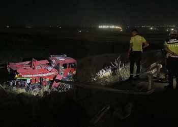 Şanlıurfa’da minibüs ile arazöz çarpıştı: 8 yaralı