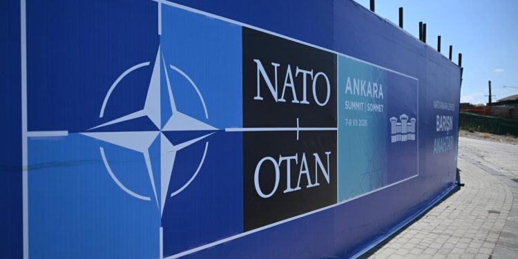 NATO Ankara Zirvesi’nde yabancı heyetlere turizm polisleri rehberlik edecek