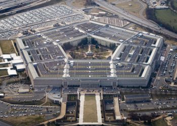 Pentagon’da kimyasal alarm: Çok sayıda kat tahliye edildi