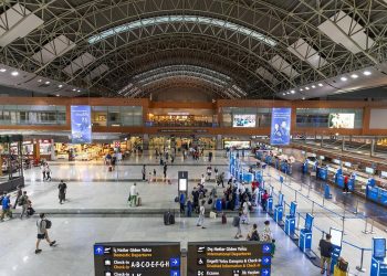 Sabiha Gökçen’de günlük yolcu trafiğinde rekor: 165 bini aştı