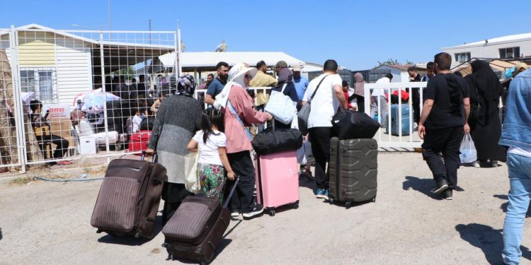 Türkiye’de geçici koruma altında 2 milyon 264 bin 983 Suriyeli bulunuyor