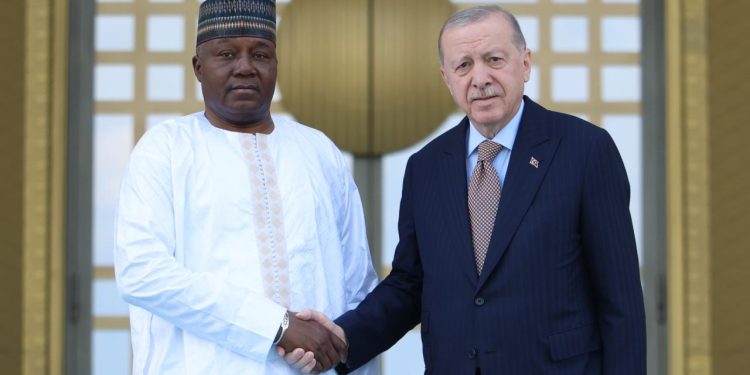 Nijer Cumhurbaşkanı Tchiani’den Cumhurbaşkanı Erdoğan’a teşekkür