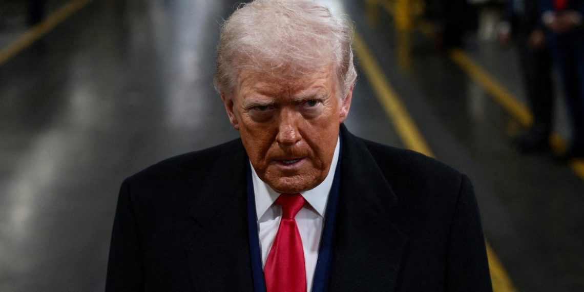 Trump’tan “İran’ı çok sert vuracağız” mesajı