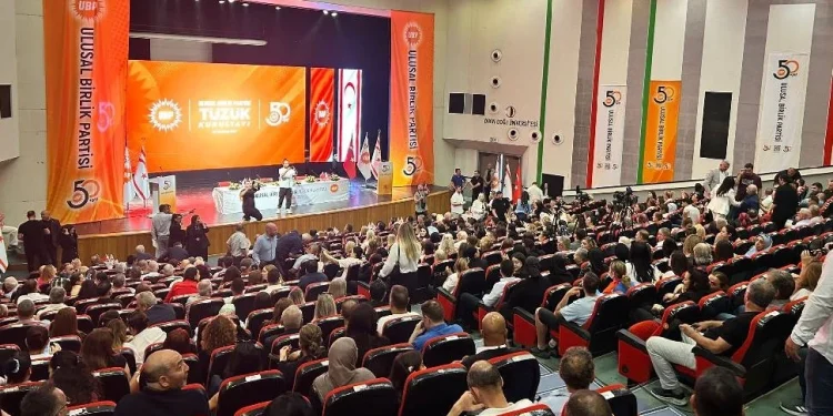 UBP’nin tüzük değişikliği oy birliğiyle kabul edildi