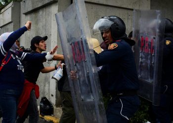 Dünya Kupası maçında çatışma çıktı