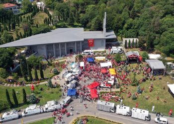“15 Temmuz Şehitler Makamı” ve “Hafıza 15 Temmuz Müzesi”ne ziyaretçi akını