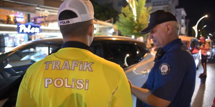 Ankara’da aranan 4 binden fazla kişi yakalandı
