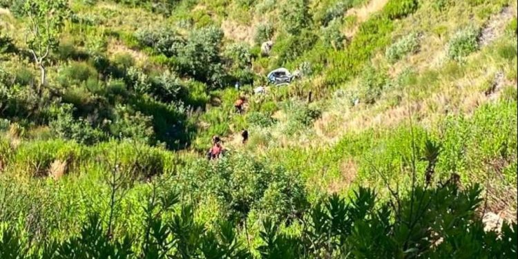 Antalya’da kontrolden çıkan araç uçuruma yuvarlandı: 5 ölü, 2 yaralı