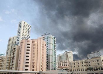 Bahreyn’de sirenler çaldı, halka güvenli bölgelere gitme çağrısı yapıldı